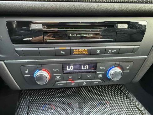 Used 2014 Audi S6 Prestige w/ Driver Assistance Package image 27