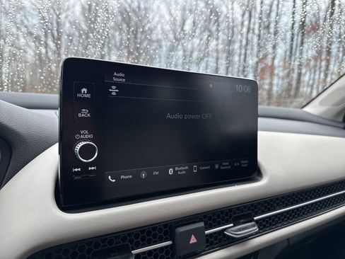 Used 2024 Honda HR-V EX-L image 17