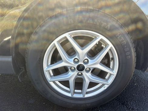 Used 2024 Ford Edge SEL AWD/4WD image 18