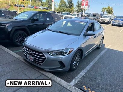Used 2017 Hyundai Elantra SE