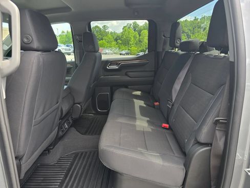 Certified 2024 Chevrolet Silverado 1500 RST AWD/4WD image 10