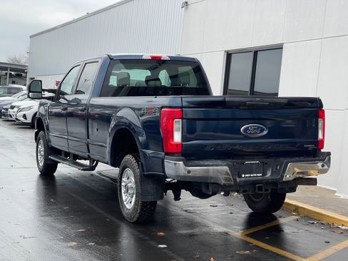 Used 2017 Ford F250 XLT w/ XLT Value Package image 5
