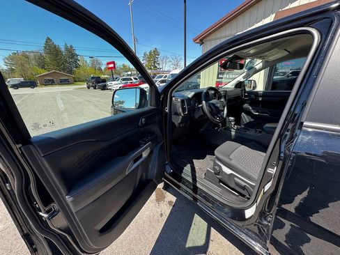 Used 2025 Ford Ranger XLT AWD/4WD image 10
