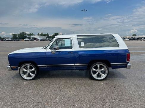 Used 1989 Dodge Ramcharger 2WD image 8