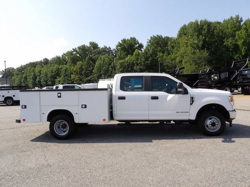 Used 2020 Ford F350 XL w/ Power Equipment Group AWD/4WD image 9
