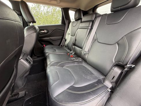 Used 2014 Jeep Cherokee Limited w/ Luxury Group image 13