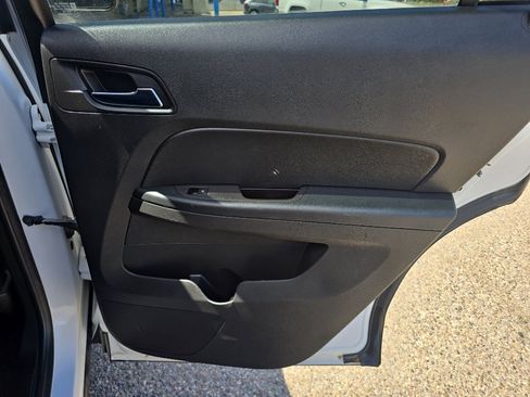 Used 2016 Chevrolet Equinox LT image 27