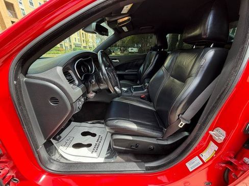 Used 2016 Dodge Charger R/T w/ Plus Group RWD image 37