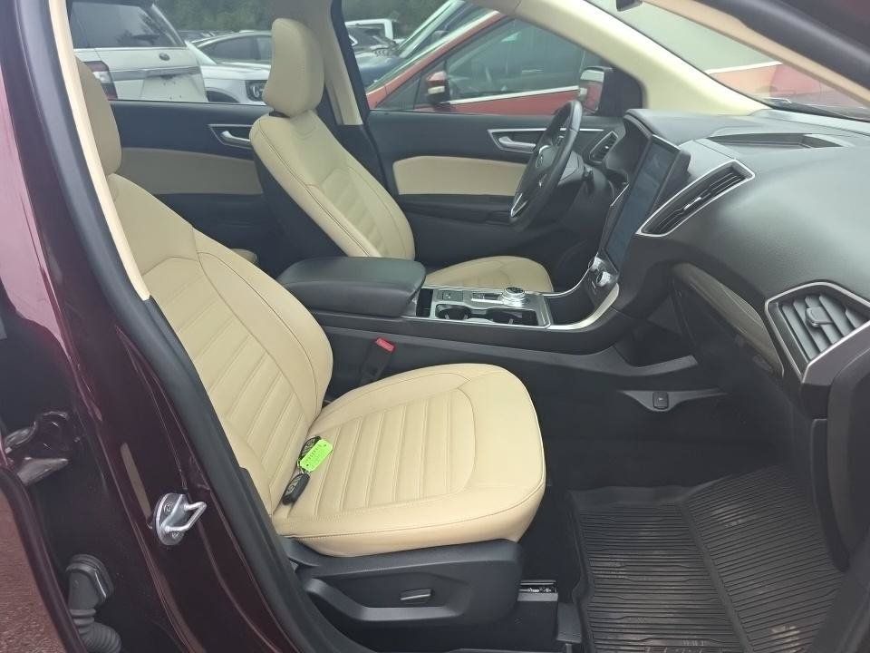 Used 2024 Ford Edge SEL w/ Convenience Package AWD/4WD image 10