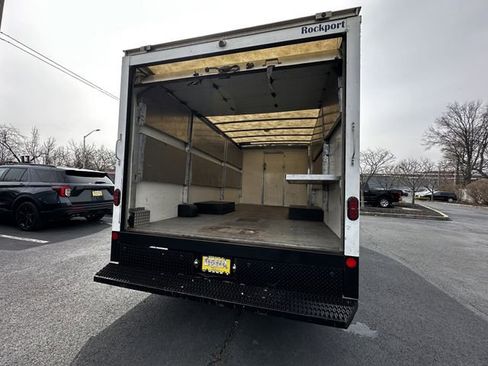 Used 2022 Chevrolet Express 3500 w/ Power Convenience Package RWD image 40