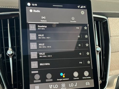 New 2026 Volvo XC90 B6 Plus image 16