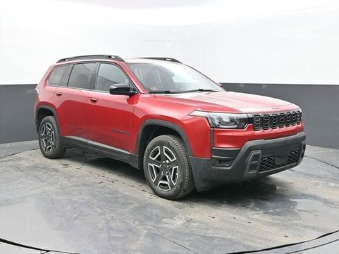 New 2026 Jeep Cherokee Laredo image 7