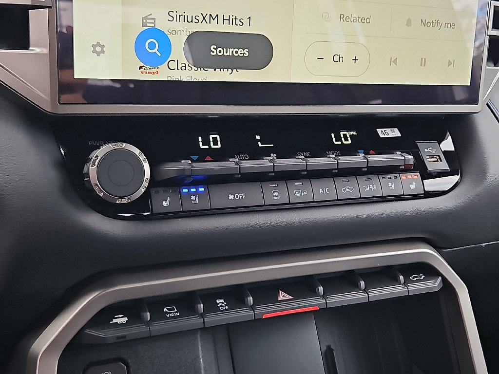 New 2026 Toyota Tundra Platinum AWD/4WD image 13