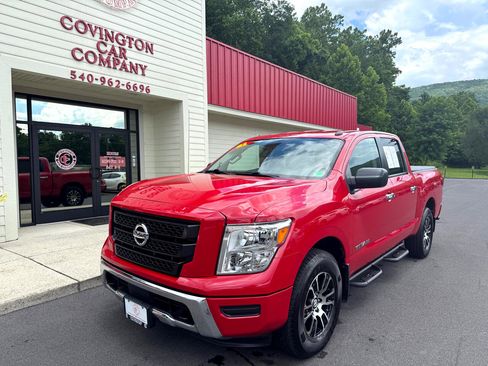 Used 2021 Nissan Titan SV w/ Accessory Utility Package image 1