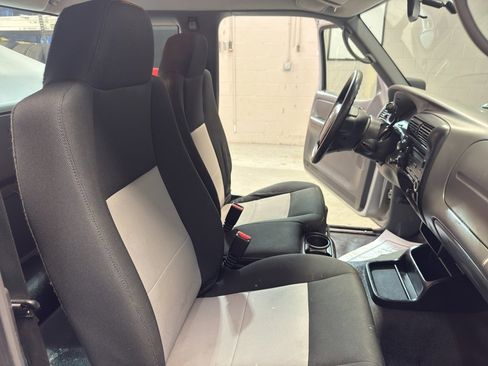 Used 2009 Ford Ranger FX4 image 19