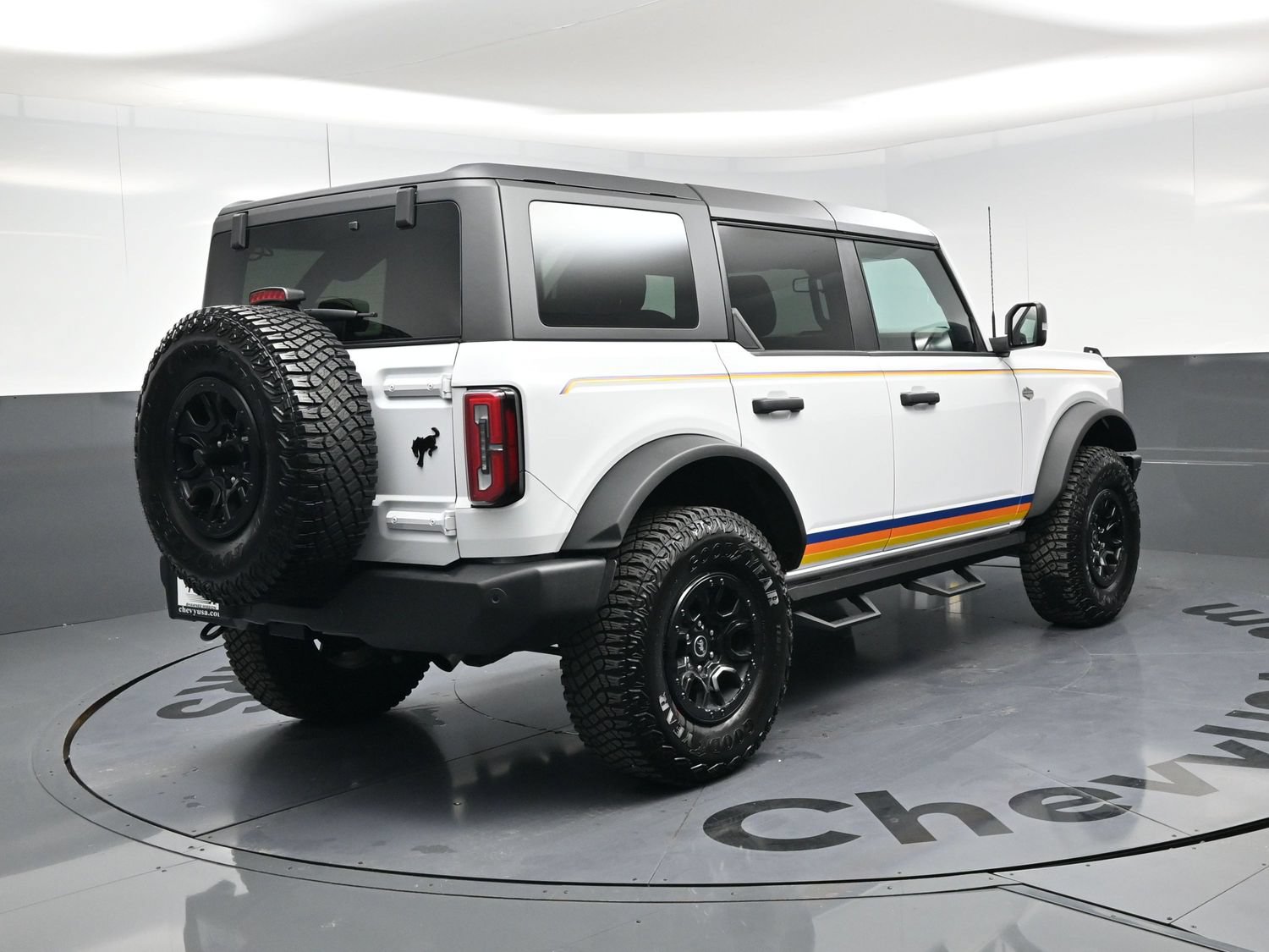 Used 2024 Ford Bronco Wildtrak AWD/4WD image 9