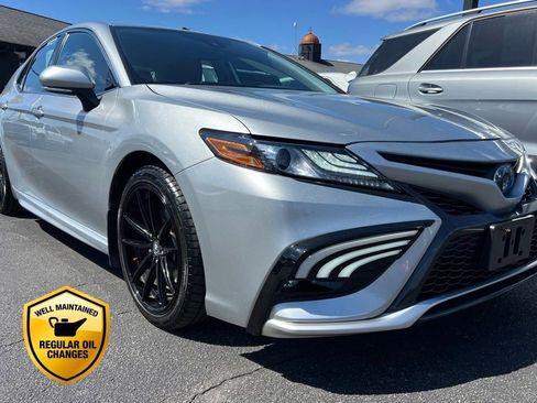 Used 2023 Toyota Camry XSE image 10