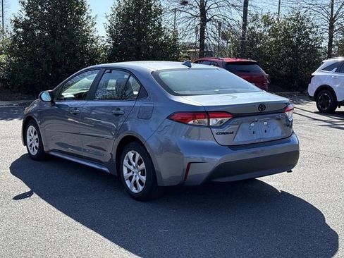 Used 2024 Toyota Corolla LE image 4