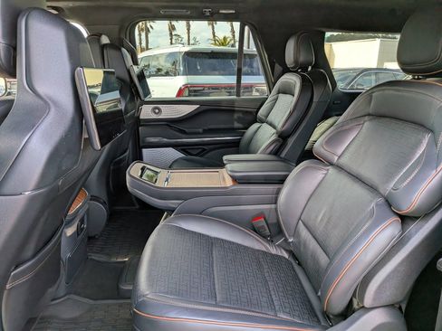 Certified 2025 Lincoln Navigator L Black Label image 17