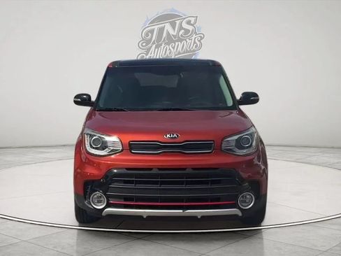 Used 2018 Kia Soul ! w/ Tech Package FWD image 8