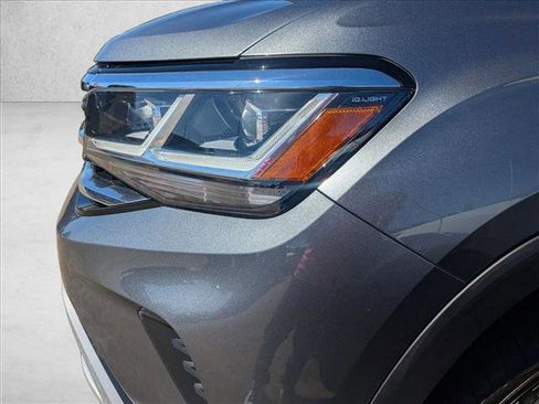 Used 2021 Volkswagen Atlas SE image 20