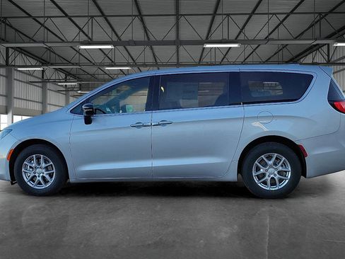New 2026 Chrysler Voyager LX image 2