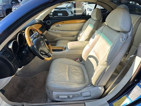 Used 2004 Lexus SC 430 Convertible RWD image 15