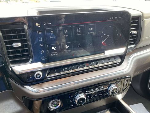 Used 2024 GMC Sierra 1500 SLT w/ SLT Convenience Package AWD/4WD image 21