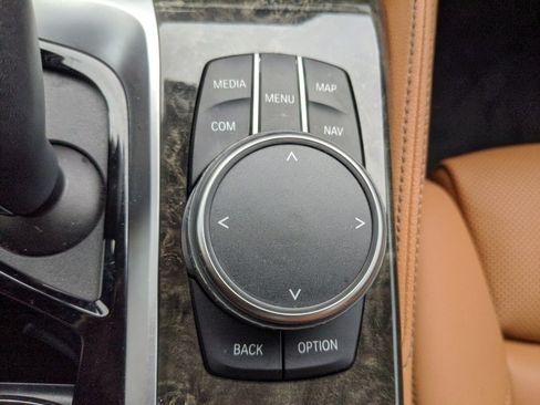 Used 2023 BMW 530i w/ M Sport Package image 31