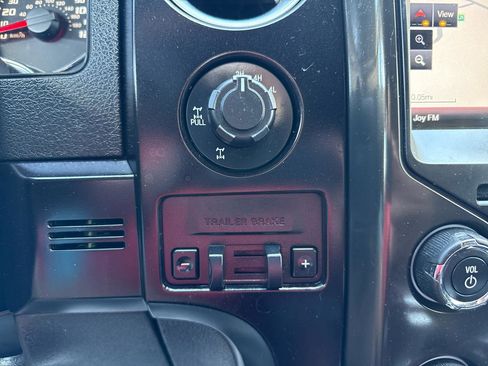 Used 2014 Ford F150 FX4 w/ Equipment Group 402A Luxury AWD/4WD image 14