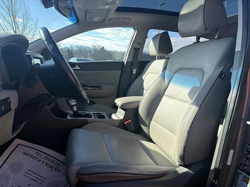 Used 2018 Kia Sportage EX w/ EX Premium Package image 11