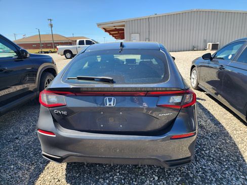 Used 2025 Honda Civic Sport image 5