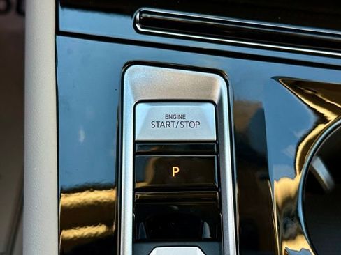 New 2026 Volkswagen Atlas SE image 27