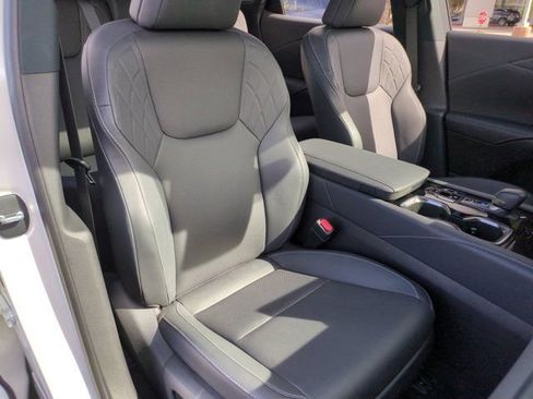 Used 2025 Lexus RX 350 FWD w/ Technology Package image 29