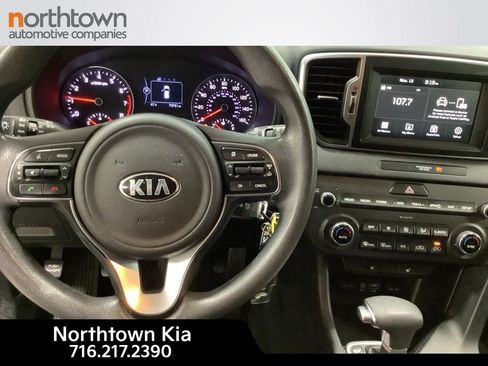 Certified 2019 Kia Sportage LX w/ LX Popular Package image 13