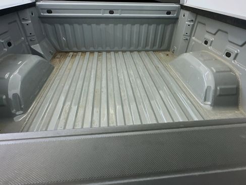 Used 2024 GMC Sierra 1500 Elevation image 30