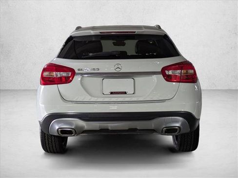 Certified 2020 Mercedes-Benz GLA 250 image 6