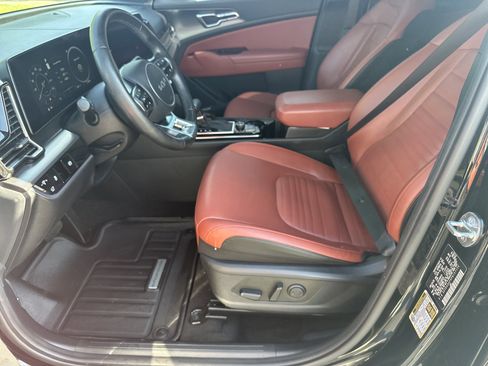 Used 2023 Kia Sportage SX FWD image 9