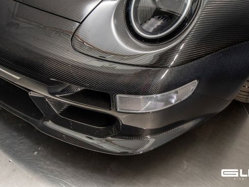 Used 1995 Porsche 911 Cabriolet image 36