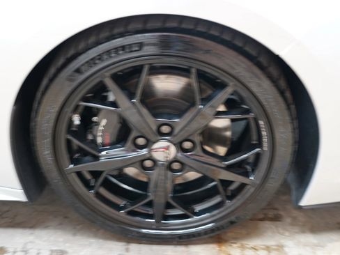 Used 2021 Chevrolet Corvette Stingray Preferred Cpe w/ 2LT image 73