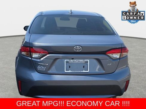 Used 2022 Toyota Corolla LE FWD image 6