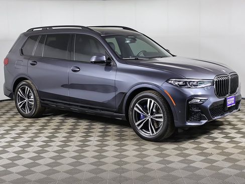 Used 2022 BMW X7 xDrive40i w/ M Sport Package image 58