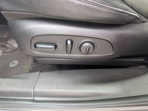 Used 2022 Buick Encore GX Select w/ Sport Touring Package image 10