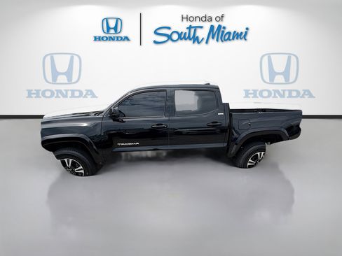 Used 2020 Toyota Tacoma SR5 image 4