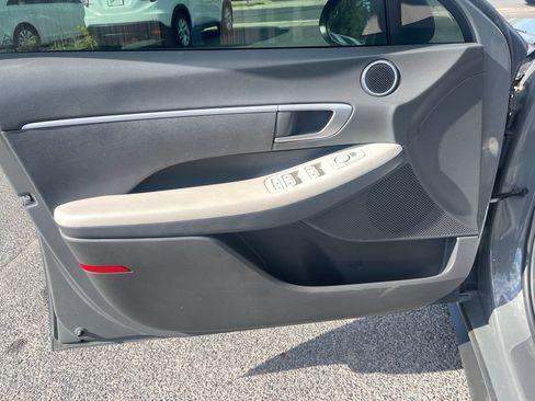 Used 2023 Hyundai Sonata SE FWD image 11