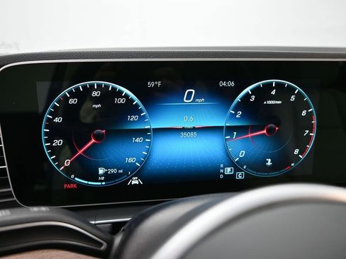 Used 2021 Mercedes-Benz GLE 350 4MATIC image 17