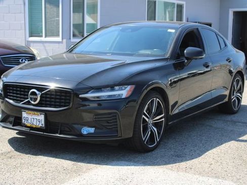 Used 2021 Volvo S60 T8 R-Design w/ Climate Package AWD/4WD image 6