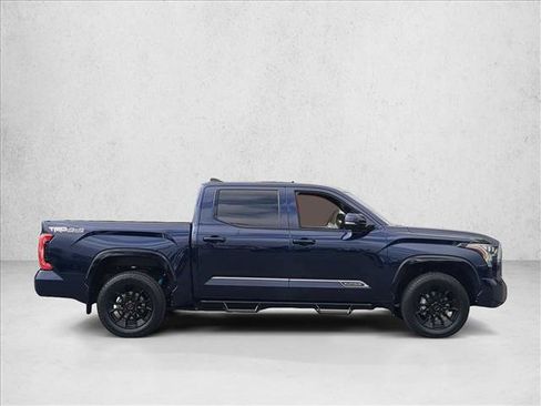 Used 2025 Toyota Tundra Platinum w/ TRD Off-Road Package AWD/4WD image 4