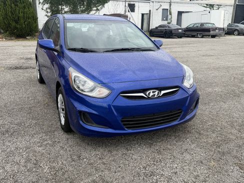 Used 2014 Hyundai Accent GS FWD image 4