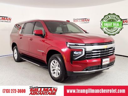 Used 2025 Chevrolet Suburban LT w/ Comfort Package